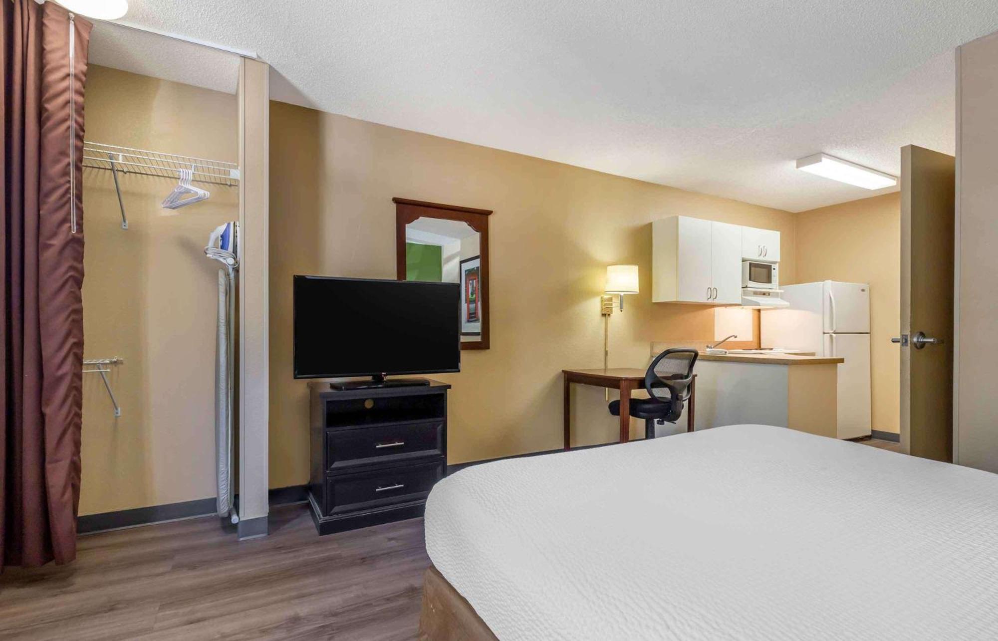 Extended Stay America Select Suites - Fayetteville - Springdale Extérieur photo