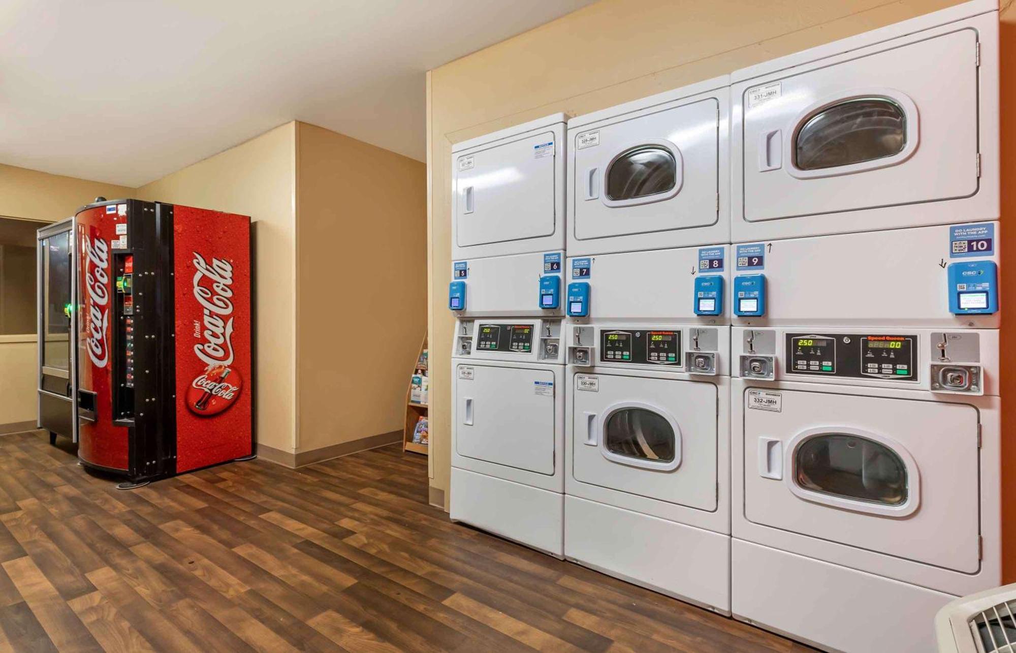 Extended Stay America Select Suites - Fayetteville - Springdale Extérieur photo