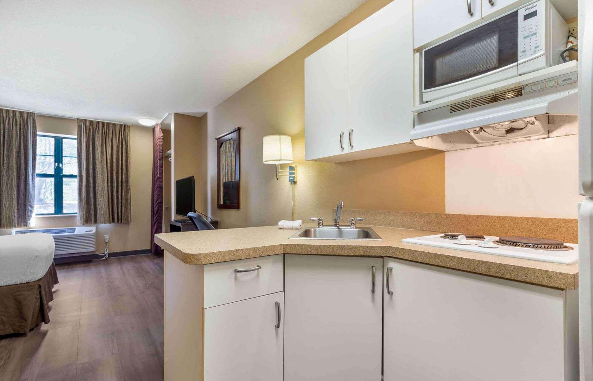 Extended Stay America Select Suites - Fayetteville - Springdale Extérieur photo